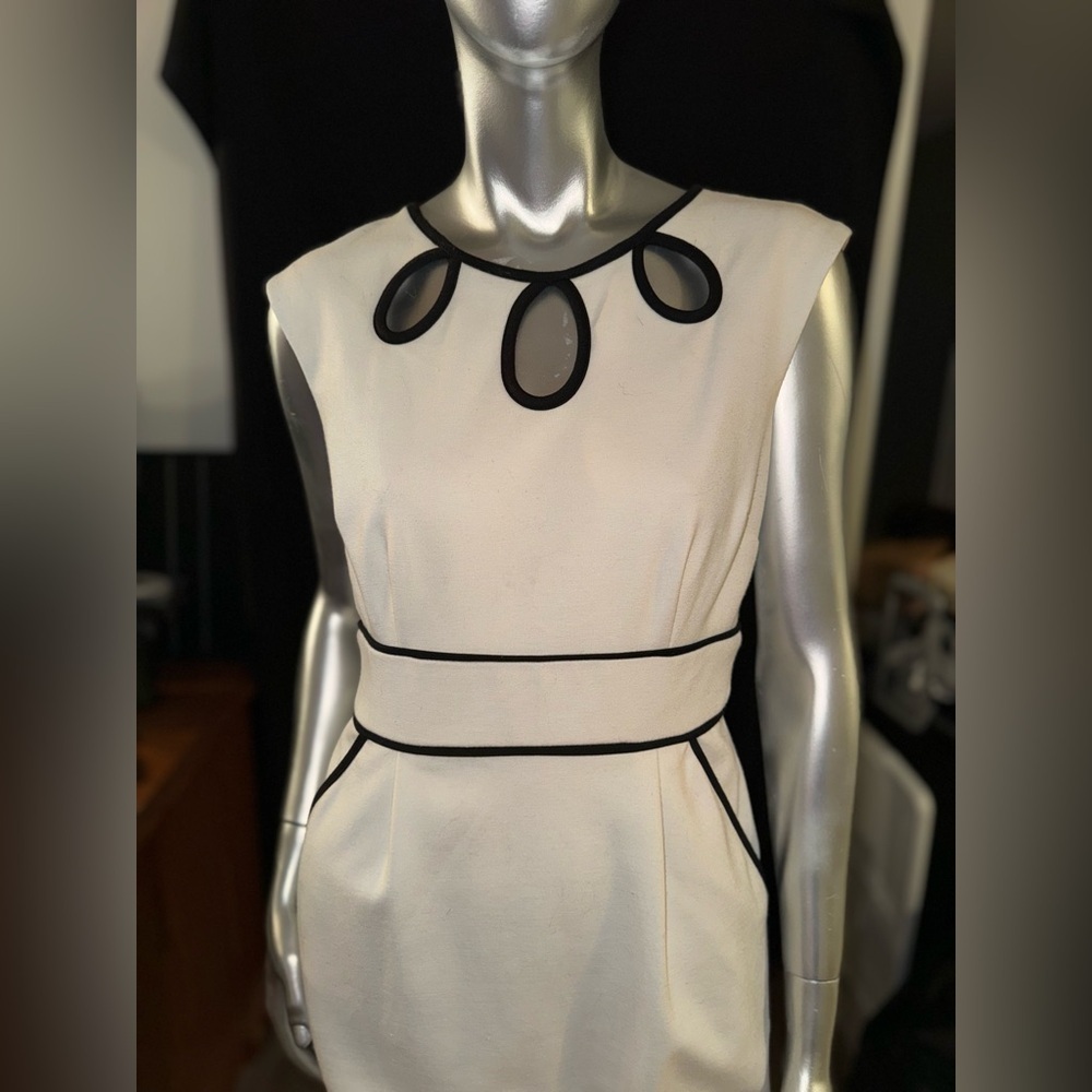 Sandra Darren Dress Size 6 EUC - Picture 5 of 7